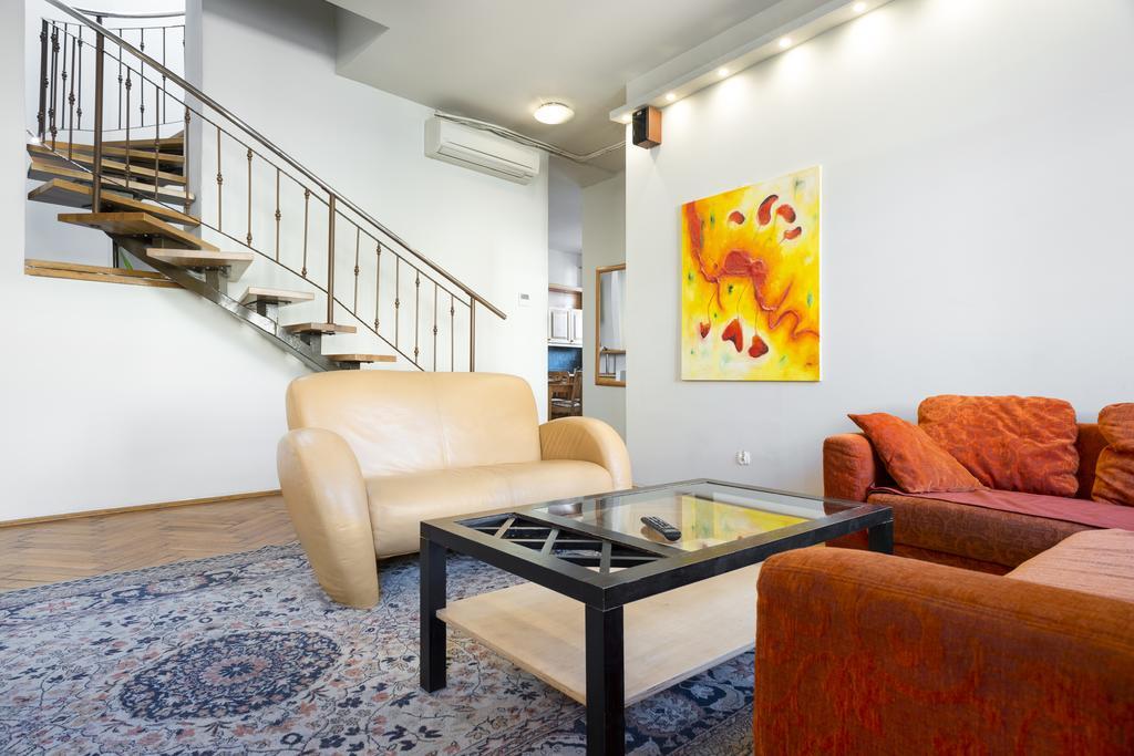 Stare Aparthotel 4*